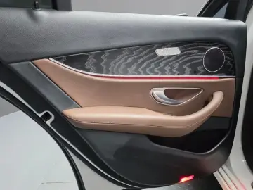 2022 Mercedes-Benz E-Класс с пробегом 55 345 км