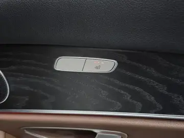 2022 Mercedes-Benz E-Класс с пробегом 55 345 км