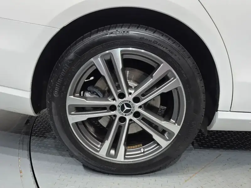 2021 Mercedes-Benz E-Класс с пробегом 83 464 км