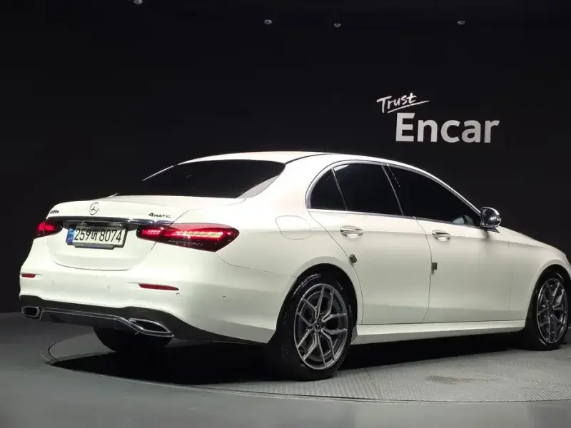 2021 Mercedes-Benz E-Класс с пробегом 46 643 км