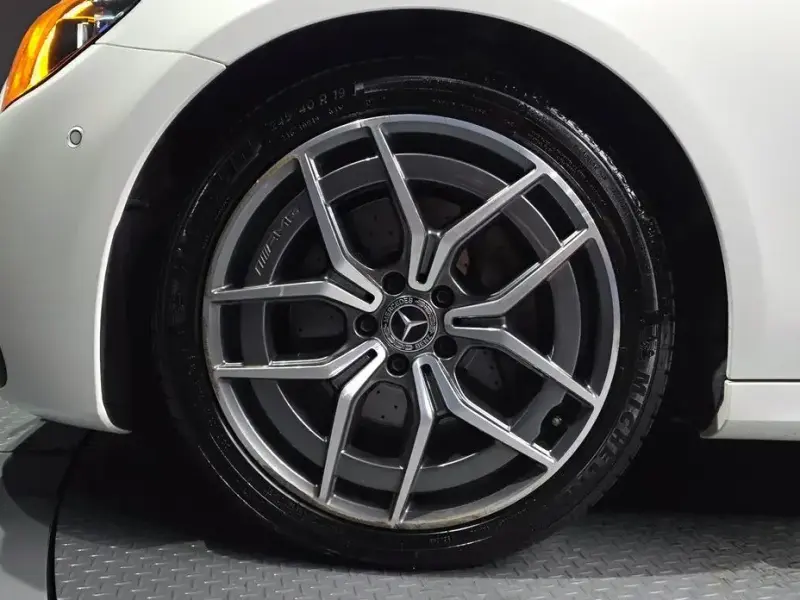2021 Mercedes-Benz E-Класс с пробегом 46 643 км