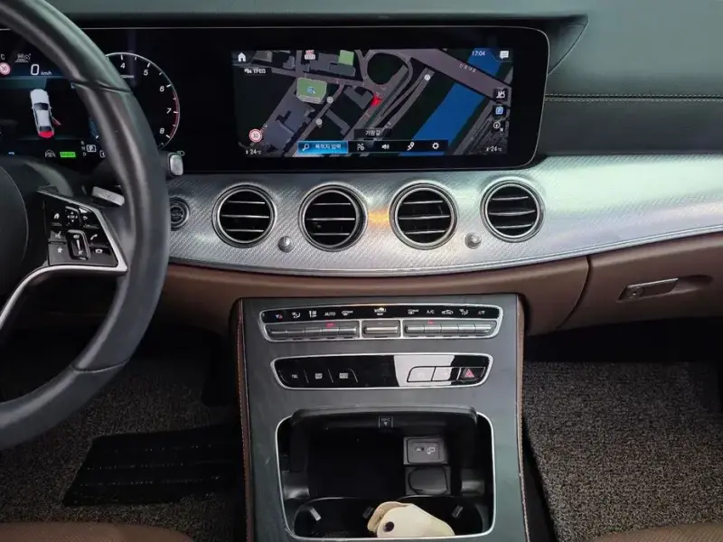 2021 Mercedes-Benz E-Класс с пробегом 83 464 км