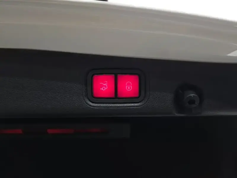 2021 Mercedes-Benz E-Класс с пробегом 83 464 км