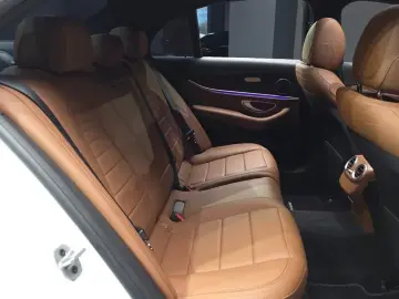 2021 Mercedes-Benz E-Класс с пробегом 46 643 км