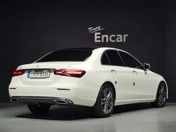2023 Mercedes-Benz E-Класс с пробегом 19 109 км