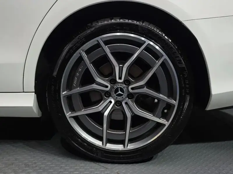 2021 Mercedes-Benz E-Класс с пробегом 46 643 км