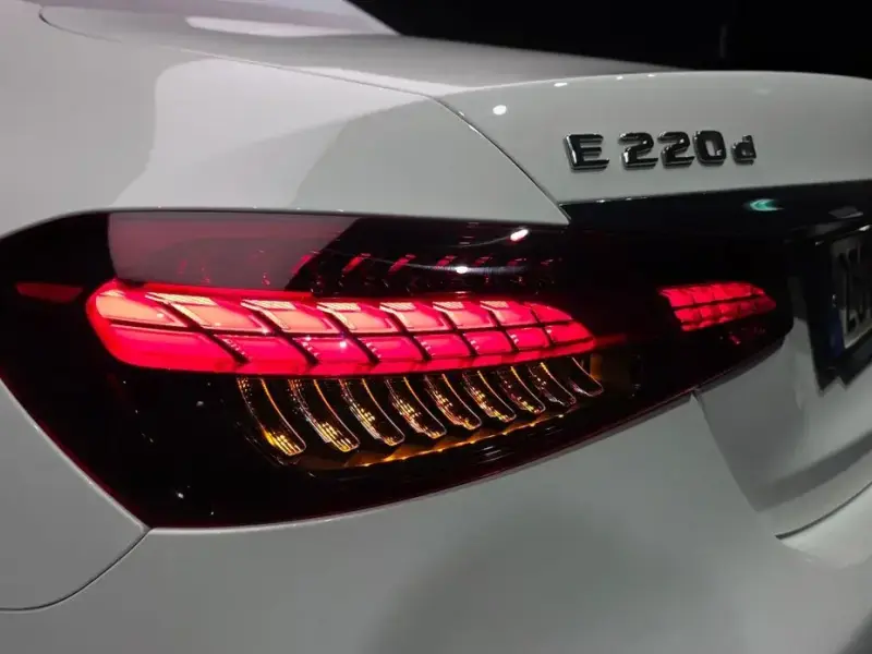 2021 Mercedes-Benz E-Класс с пробегом 46 643 км