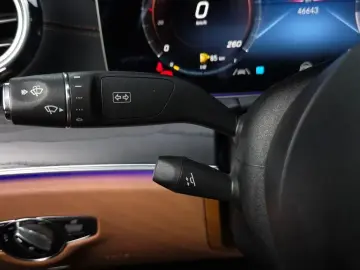 2021 Mercedes-Benz E-Класс с пробегом 46 643 км