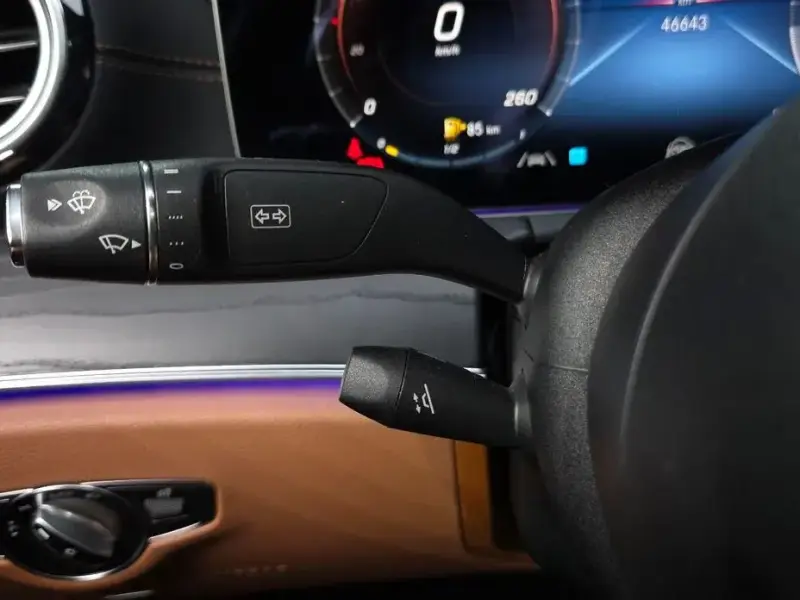 2021 Mercedes-Benz E-Класс с пробегом 46 643 км
