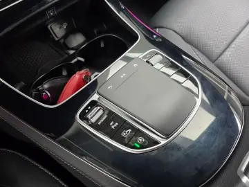 2023 Mercedes-Benz E-Класс с пробегом 19 109 км