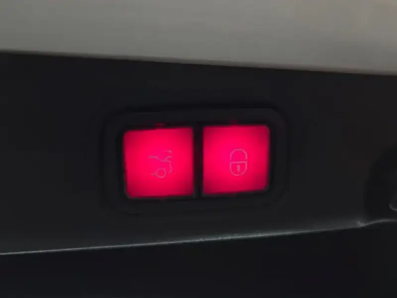 2021 Mercedes-Benz E-Класс с пробегом 46 643 км
