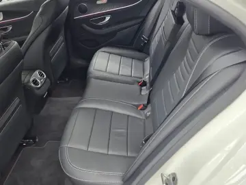 2023 Mercedes-Benz E-Класс с пробегом 19 109 км
