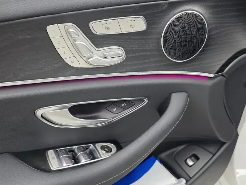 2023 Mercedes-Benz E-Класс с пробегом 19 109 км
