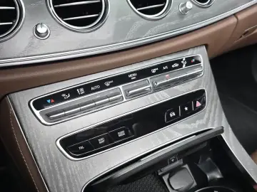 2022 Mercedes-Benz E-Класс с пробегом 36 613 км