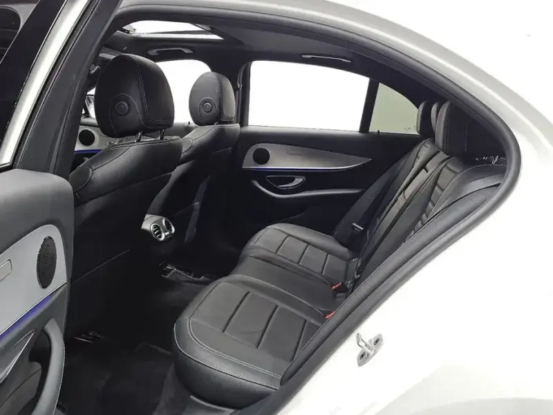 2021 Mercedes-Benz E-Класс с пробегом 27 280 км