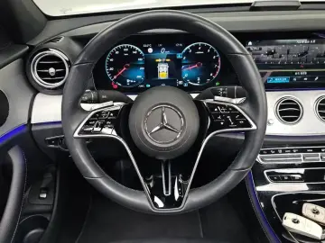 2021 Mercedes-Benz E-Класс с пробегом 27 280 км