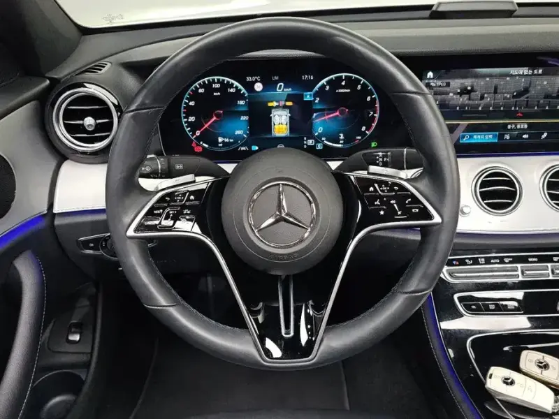 2021 Mercedes-Benz E-Класс с пробегом 27 280 км