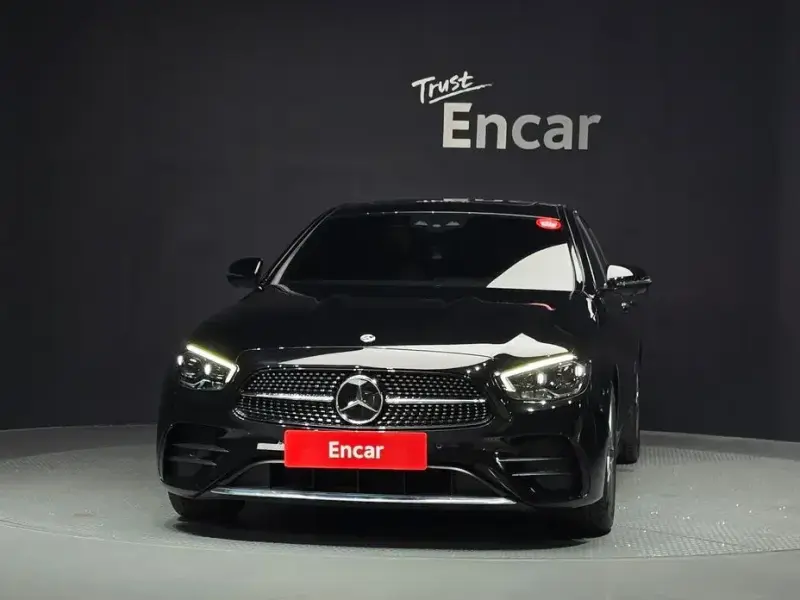2022 Mercedes-Benz E-Класс с пробегом 20 990 км
