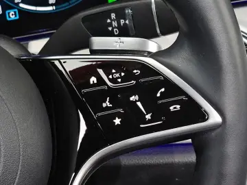 2021 Mercedes-Benz E-Класс с пробегом 27 280 км
