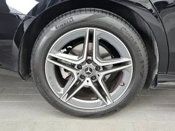 2022 Mercedes-Benz E-Класс с пробегом 20 990 км