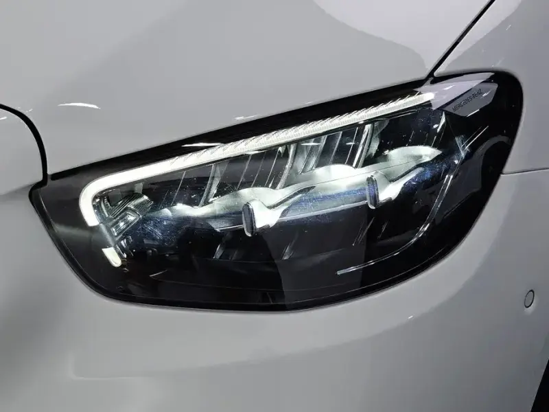 2021 Mercedes-Benz E-Класс с пробегом 27 280 км