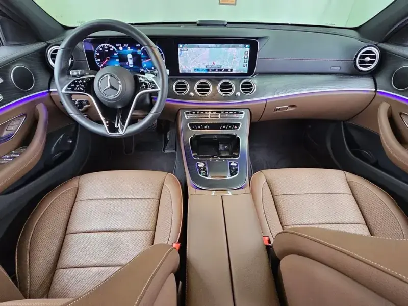 2022 Mercedes-Benz E-Класс с пробегом 20 990 км