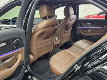 2022 Mercedes-Benz E-Класс с пробегом 20 990 км