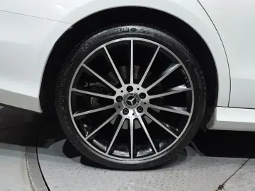 2022 Mercedes-Benz E-Класс с пробегом 29 332 км