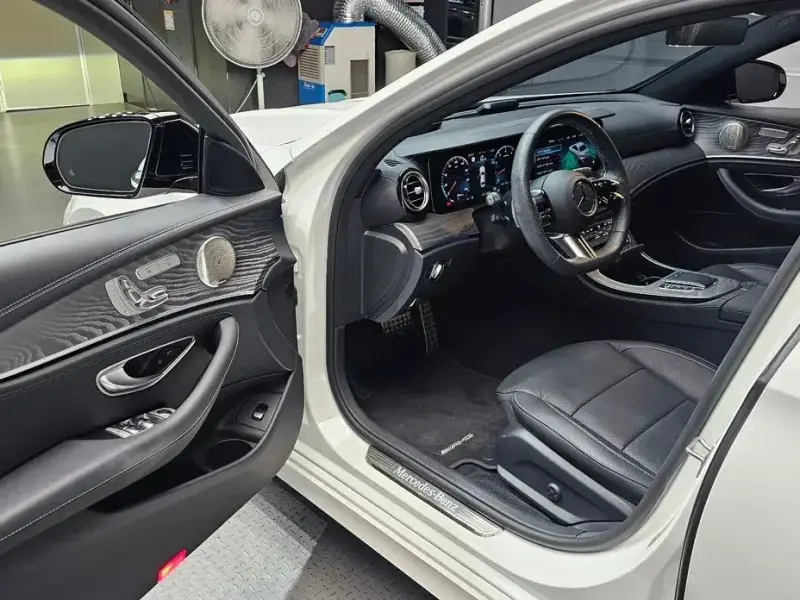 2022 Mercedes-Benz E-Класс с пробегом 29 332 км