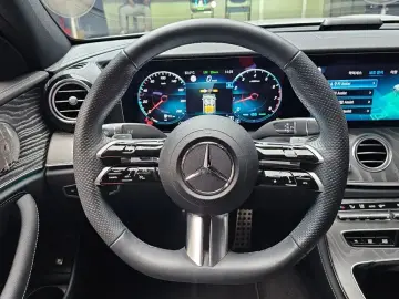 2022 Mercedes-Benz E-Класс с пробегом 29 332 км