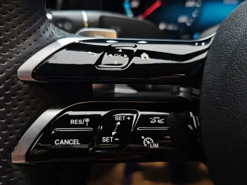2022 Mercedes-Benz E-Класс с пробегом 29 332 км
