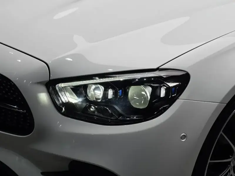 2022 Mercedes-Benz E-Класс с пробегом 29 332 км