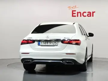 2022 Mercedes-Benz E-Класс с пробегом 42 529 км