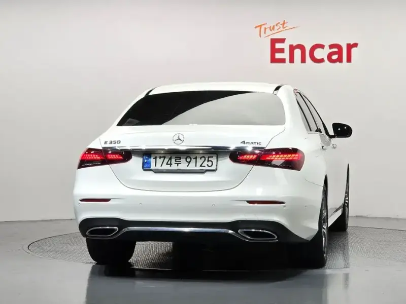2022 Mercedes-Benz E-Класс с пробегом 42 529 км