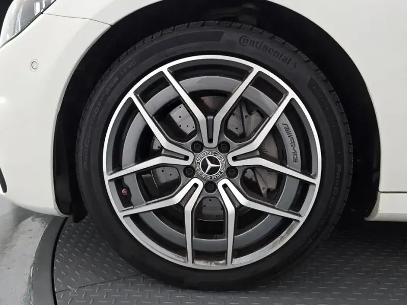 2022 Mercedes-Benz E-Класс с пробегом 42 529 км