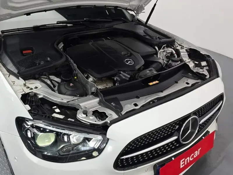 2022 Mercedes-Benz E-Класс с пробегом 42 529 км