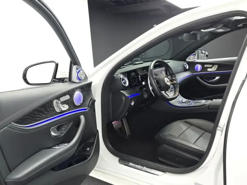 2022 Mercedes-Benz E-Класс с пробегом 42 529 км
