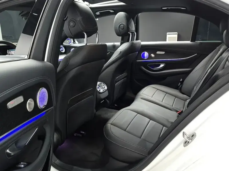 2022 Mercedes-Benz E-Класс с пробегом 42 529 км