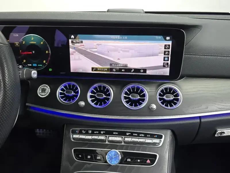 2022 Mercedes-Benz E-Класс с пробегом 42 529 км