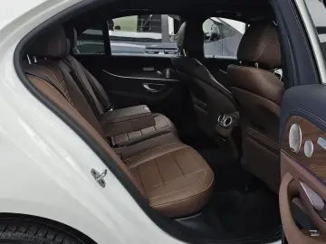 2023 Mercedes-Benz E-Класс с пробегом 56 414 км