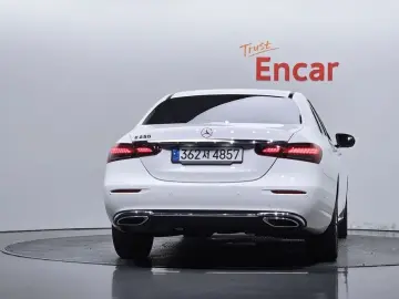 2022 Mercedes-Benz E-Класс с пробегом 39 330 км