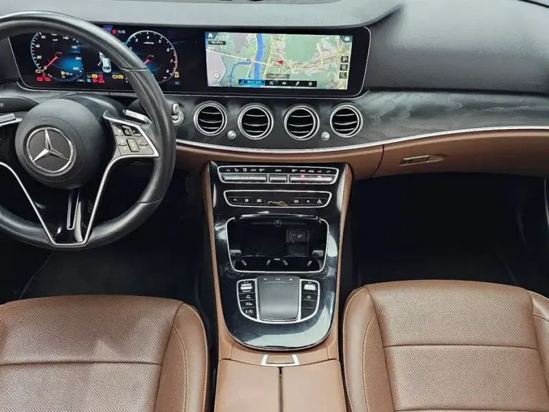2022 Mercedes-Benz E-Класс с пробегом 39 330 км