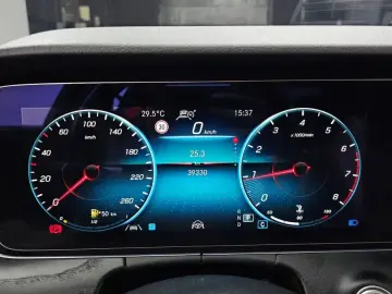 2022 Mercedes-Benz E-Класс с пробегом 39 330 км