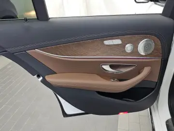 2023 Mercedes-Benz E-Класс с пробегом 56 414 км
