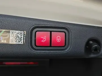 2023 Mercedes-Benz E-Класс с пробегом 56 414 км