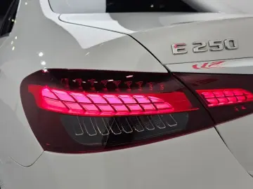 2022 Mercedes-Benz E-Класс с пробегом 39 330 км