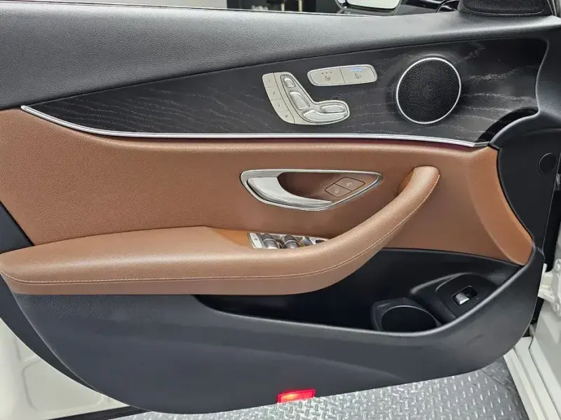 2022 Mercedes-Benz E-Класс с пробегом 39 330 км