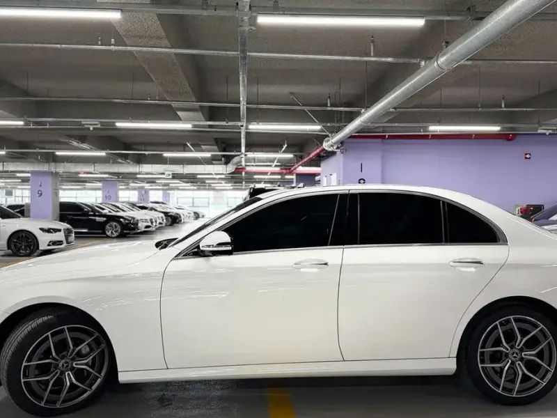 2022 Mercedes-Benz E-Класс с пробегом 60 400 км