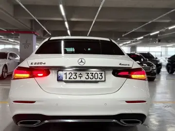 2022 Mercedes-Benz E-Класс с пробегом 60 400 км