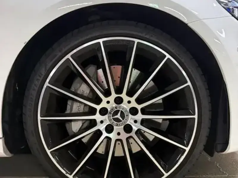 2023 Mercedes-Benz E-Класс с пробегом 13 000 км